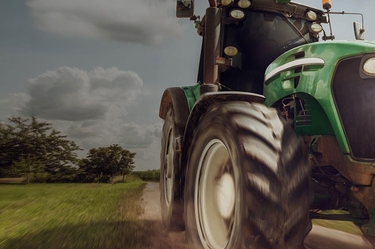 Vehicles and heavy-duty machinery)